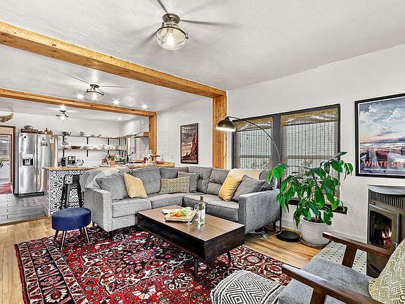 Open living room-kitchen