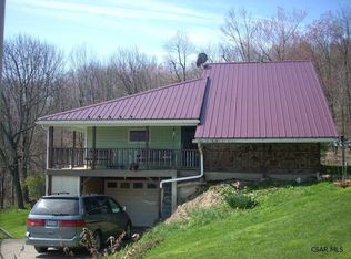 557 Old Mountain Rd, Fairhope, PA 15538