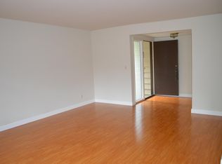 10354B El Prado Way #B, Cupertino, CA