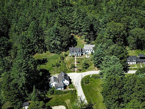 3rd image of 14 Grist Mill Street