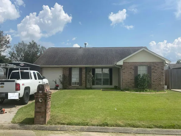 210 Gaynell Dr, Houma, LA 70364