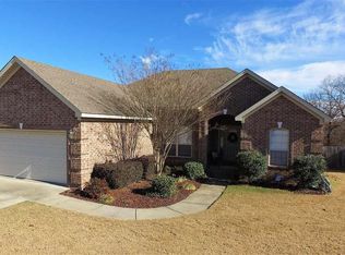 5616 Aviator Dr, Jacksonville, AR 72076