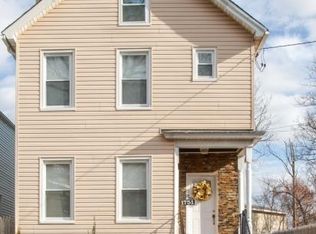 1751 Essex St, Rahway, NJ 07065