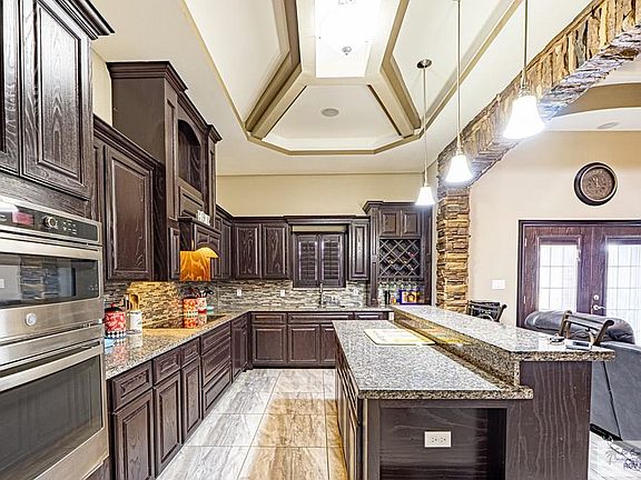 4th image of 8609 Campana Dr