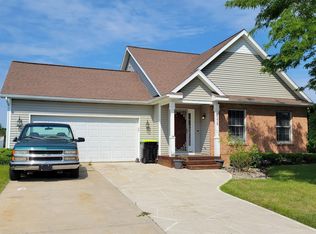 4176 Locust Ln, Swartz Creek, MI