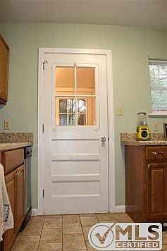 2nd image of 1618 Rankin Ave #1