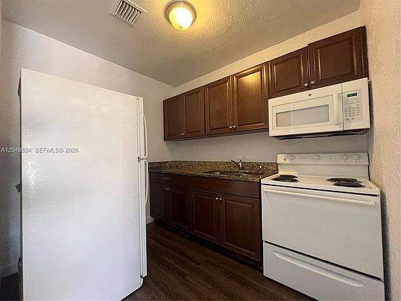 3rd image of 3024 NW 2nd St