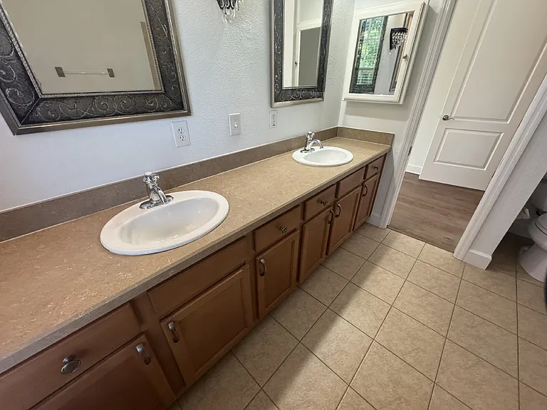 3210 W Horatio St #1 — Photo 22