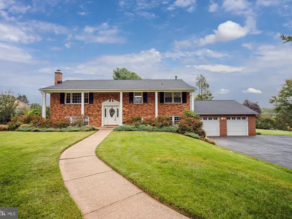 5011 Morning Star Dr, Dayton, MD 21036
