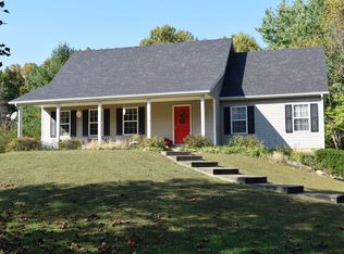 990 Pinewood Trl NE, New Salisbury, IN 47161