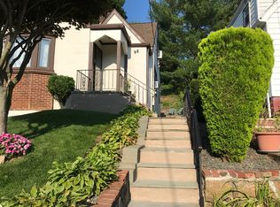 148 Westminster Dr, Yonkers, NY 10710