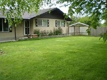 1925 Hancock Dr photo 1