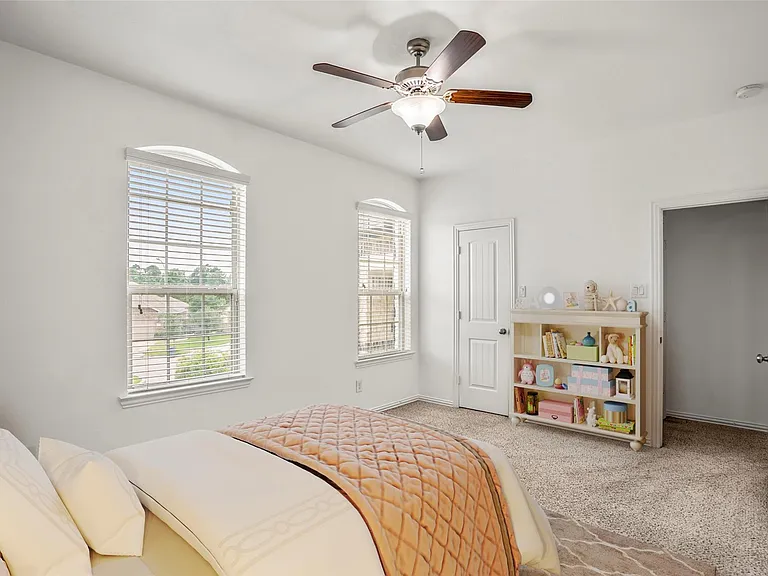 31767 Chapel Rock Ln — Photo 26