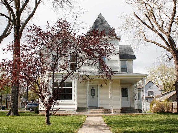 2nd image of 517 Huntress St