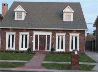 3501 Karen Dr, Chalmette, LA 70043