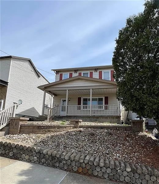Building Photo - 311 Sweetbriar St