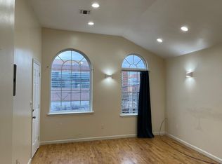 241 Laidlaw Ave FLOOR 2, Jersey City, NJ 07306