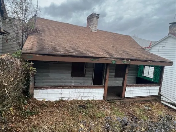 1204 Sutherland St, Pittsburgh, PA 15204