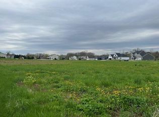 3272 Cobblestone Creek Rd, Marion, OH 43302