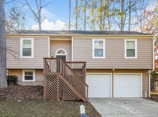 1813 Crescent Hill Dr NW, Acworth, GA 30102