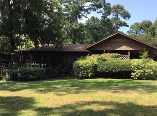 1062 Hanson Rd, Onalaska, TX 77360