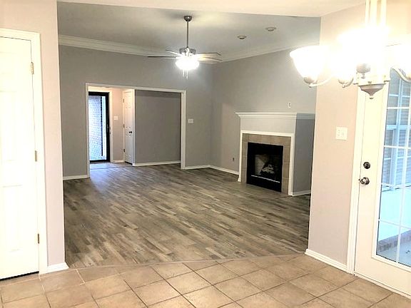 3rd image of 1290 Cultivar Rd