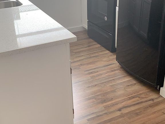 4th image of 12056 15th Ave NE APT 402