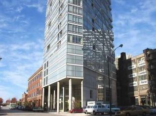 510 W Erie St APT 2003, Chicago, IL 60610