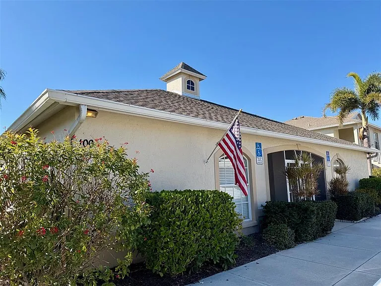 1801 Auburn Lakes Cir #1 — Photo 28