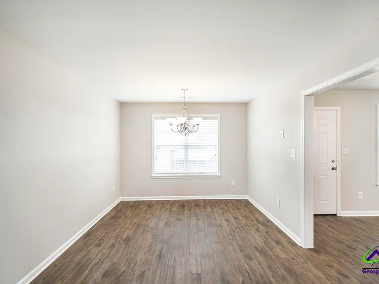 200 Stirling Bridge Dr — Photo 10