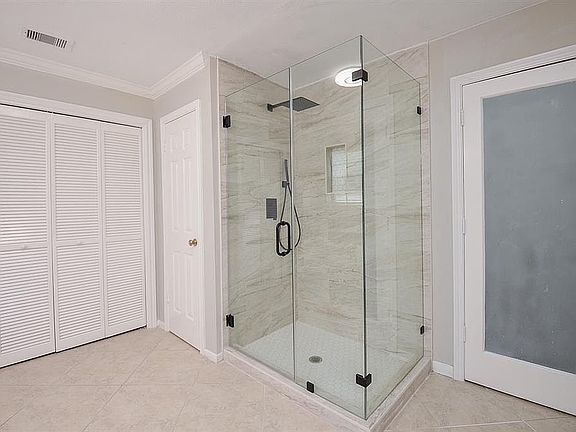 3rd image of 5630 Fairdale Ln APT 1