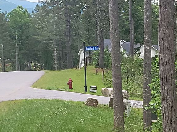 4th image of 76 Highland Park