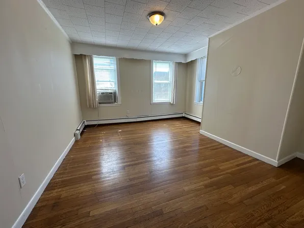 53 Liverpool St, East Boston, MA