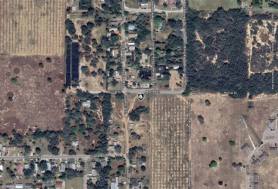 2nd image of 1220 Stringer Ave