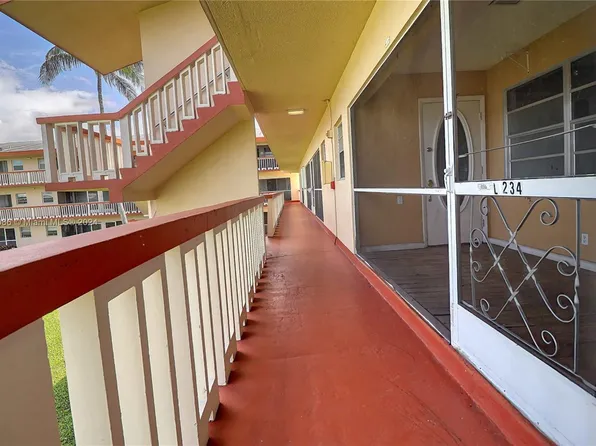 5300 Washington St APT L234, Hollywood, FL 33021