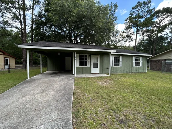 120 Pointe South Dr, Hinesville, GA 31313