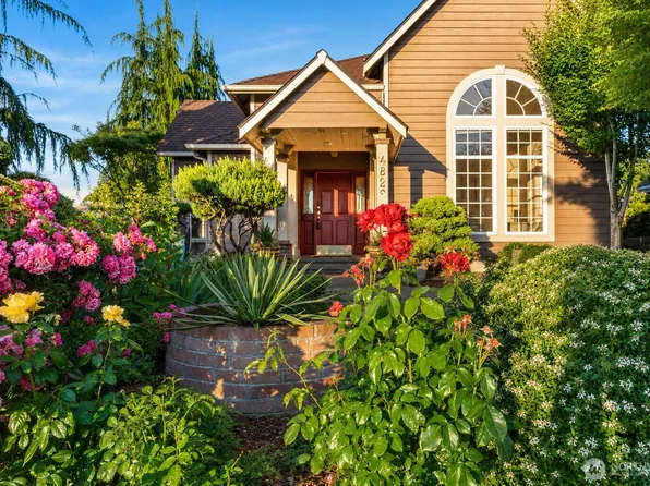 4829 66th Avenue NE, Marysville, WA 98270