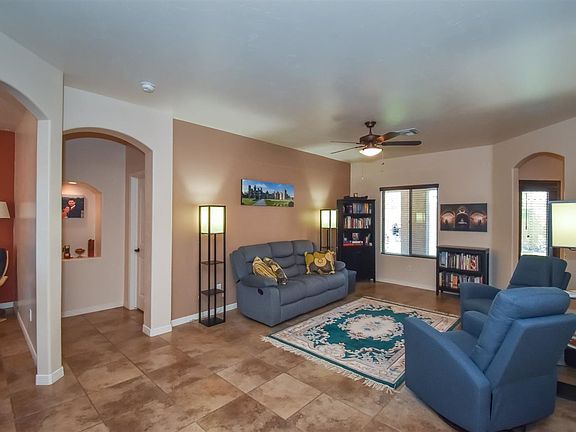 2nd image of 11344 S Helen Dr