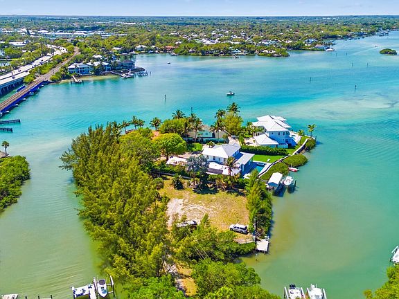 4th image of 1305 Peninsular Road