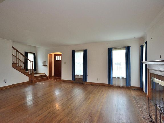 4th image of 3715 N 40th STREET