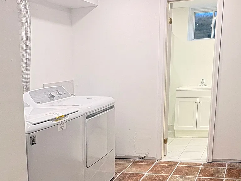 1432 Golden Meadow Trl #BASEMENT — Photo 18