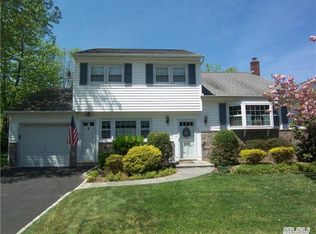 340 Ocean Ave, Massapequa, NY 11758