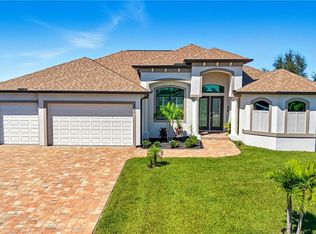 9533 Arnaz Cir, Port Charlotte, FL 33981