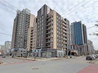 8 Hickory St W #806, Waterloo, ON N2L3H6