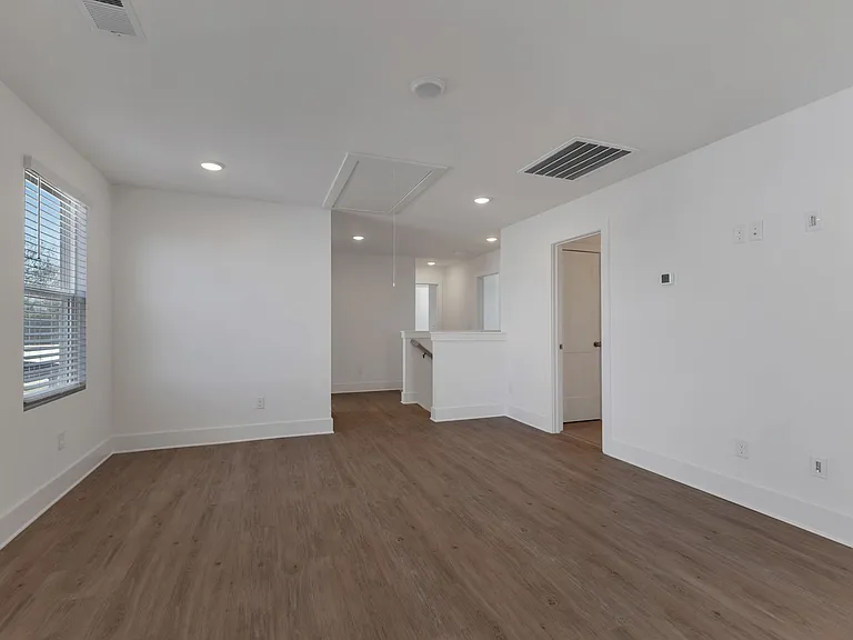 930 Watercourse Ct — Photo 20
