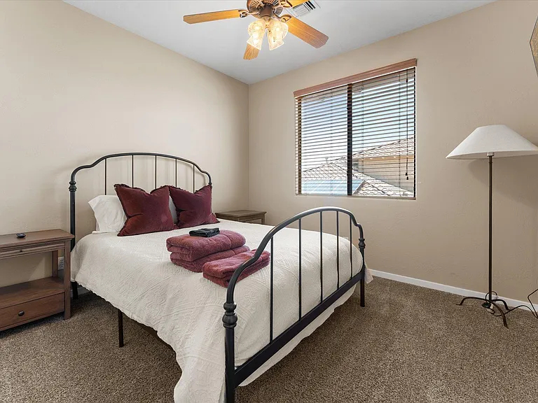 14333 W Cypress St — Photo 21