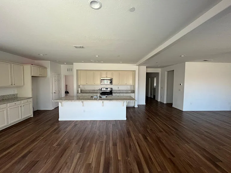6720 E Vassar Ave — Photo 11