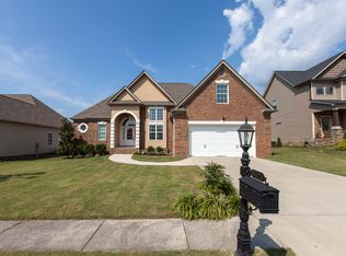 8425 Gracie Mac Ln, Ooltewah, TN 37363