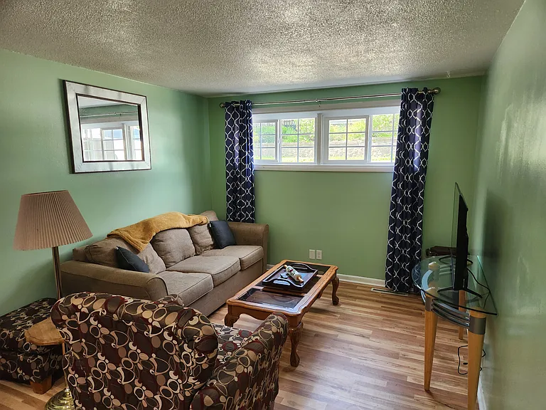 419 E State St #3 — Photo 20