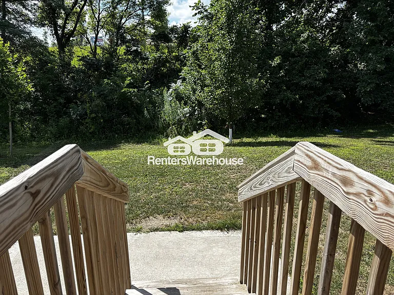 150 Dakota Cir — Photo 28